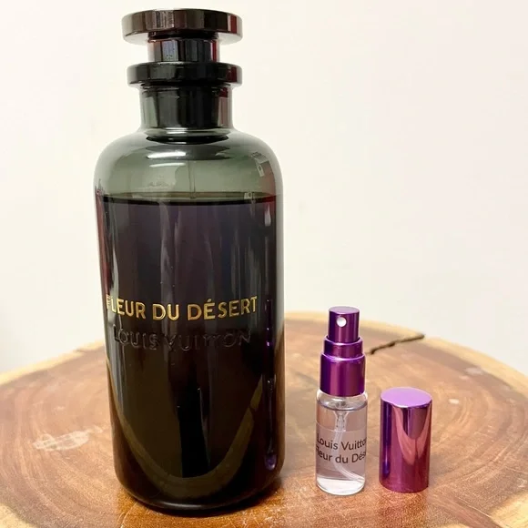 Fleur du Désert by Louise Vuitton (5ml) - Picture 2 of 3